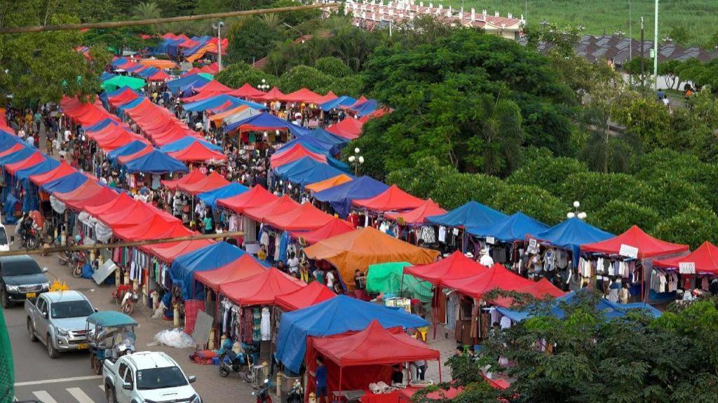 โรงแรมลาว ออร์คิด เวียงจันทน์ ภายนอก รูปภาพ